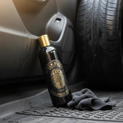 Black Block Restaurador De Partes Negras Con La Fragancia Exclusiva CarBlock